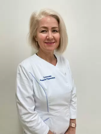 Тупикова Анжела Радиковна
